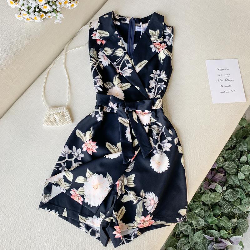 Temperament Suit Collar Sleeveless Floral One-piece Shorts