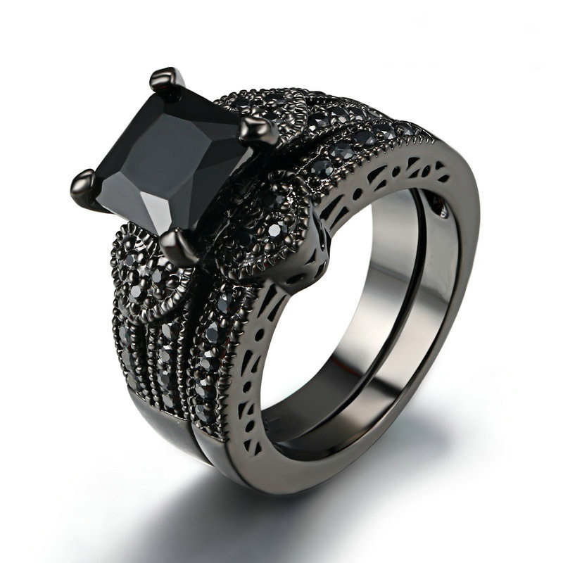 Popular Double-row Black Diamond Ring