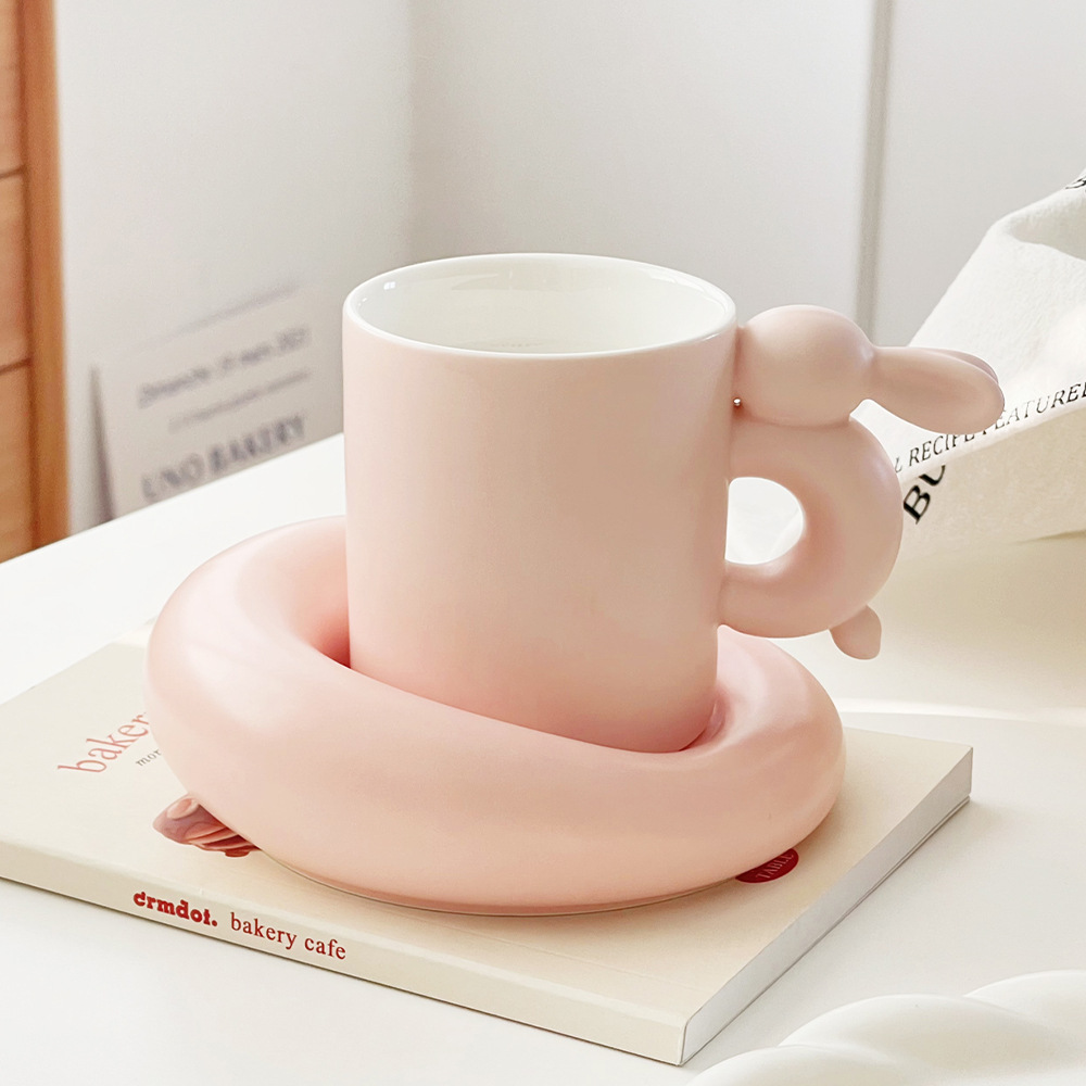 Moon Rabbit Coffee Cup Milk Fufu Ceramic Set