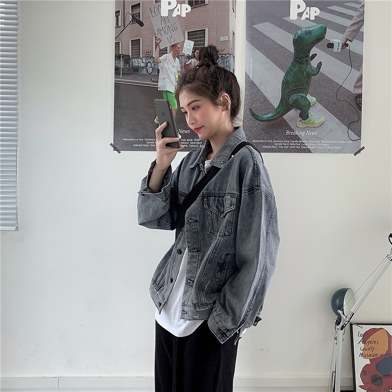Women's Loose Silhouette Denim Jacket