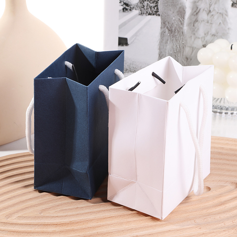 Valentine's Day Jewelry Packaging Box With Bow Gift