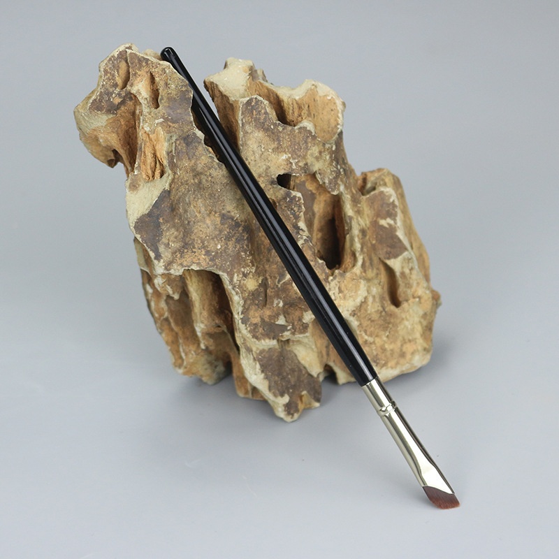 Single Flat Head Oblique Angle Eye Beauty Brush